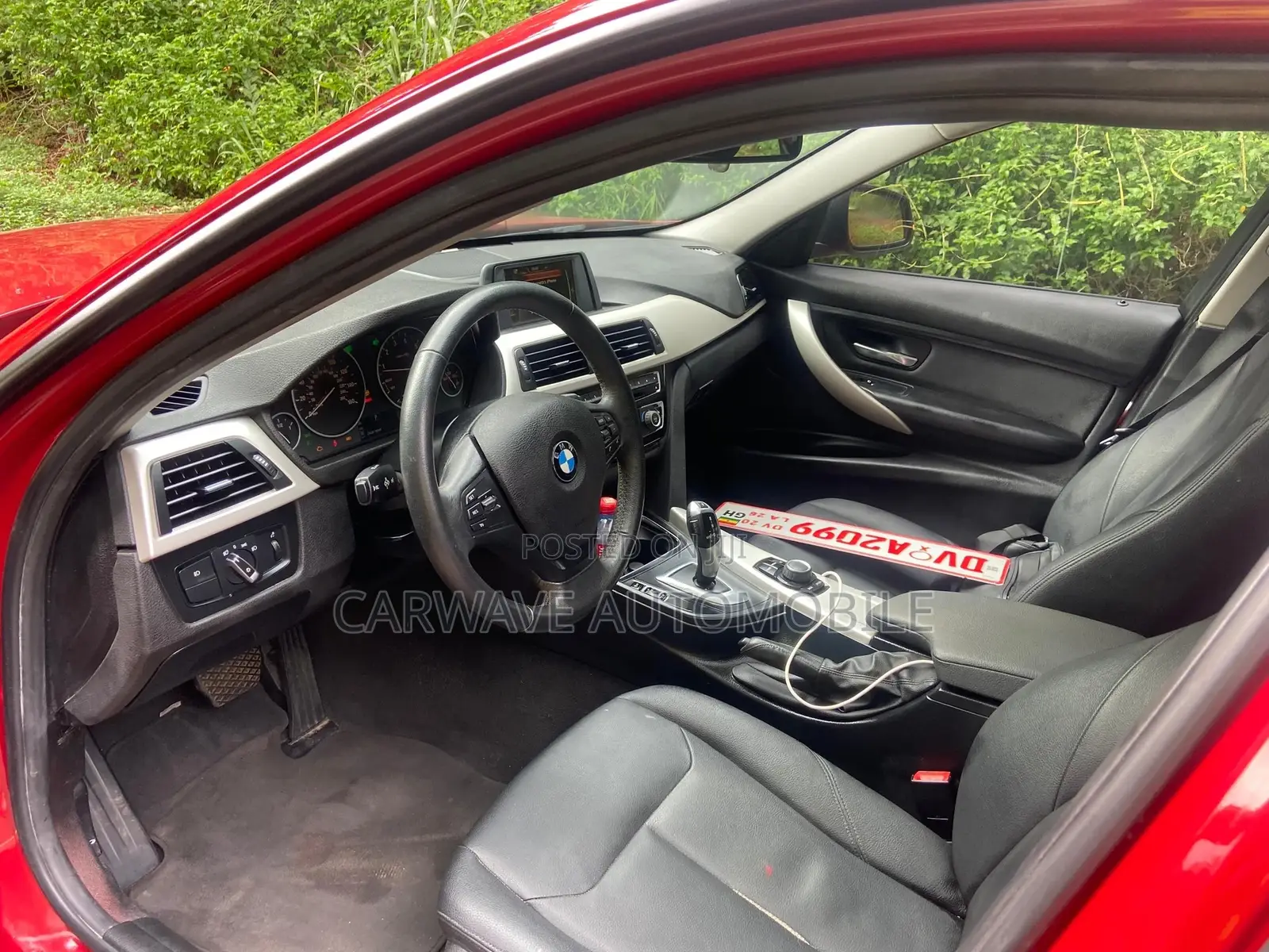 BMW 320i Sedan RWD 2017 Red