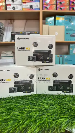 Hollyland Lark M2 Wireless Microphone