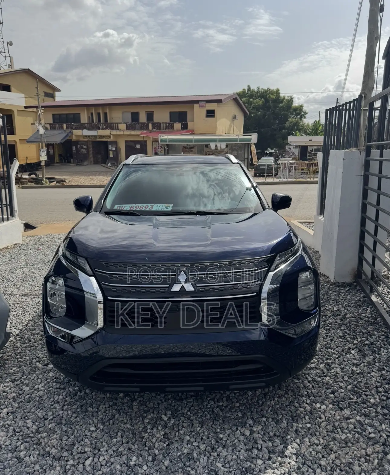 Mitsubishi Outlander SE 2022 Blue