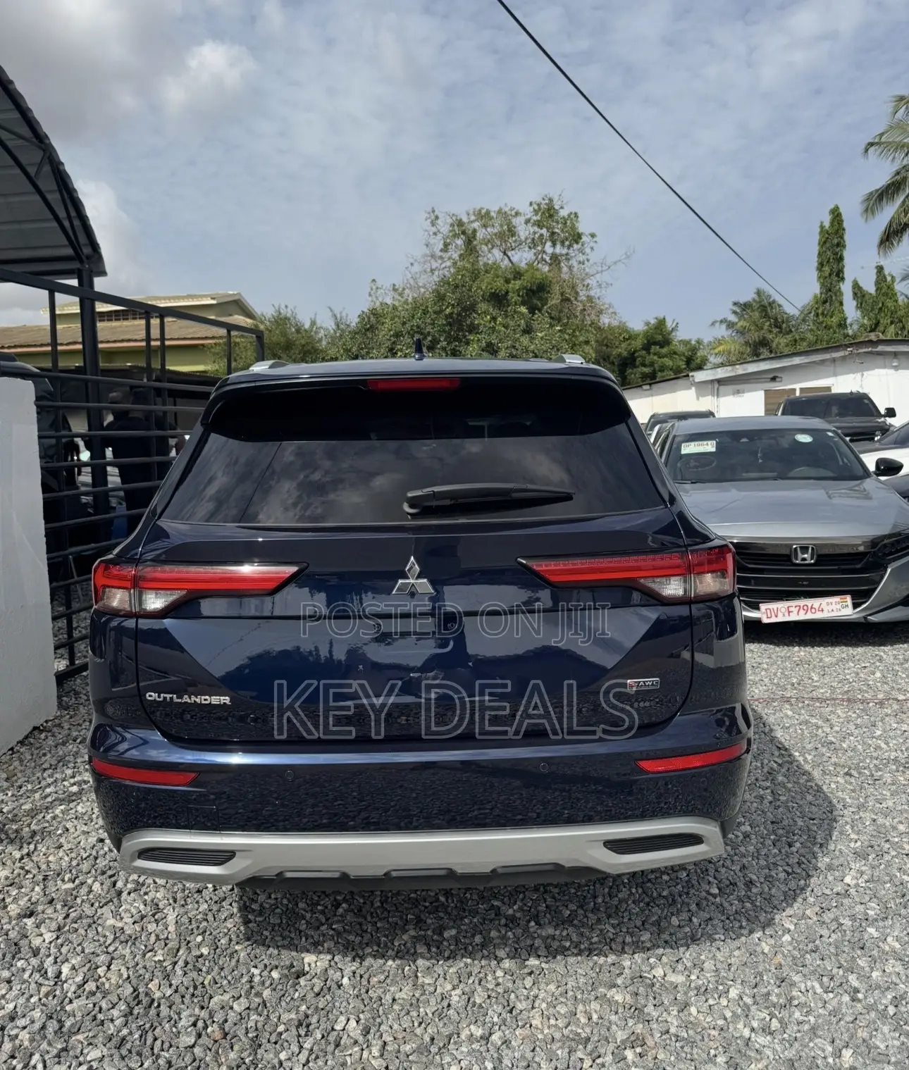 Mitsubishi Outlander SE 2022 Blue