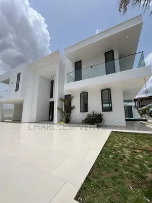 5bdrm House in Charclem Ventures, Oyarifa for sale