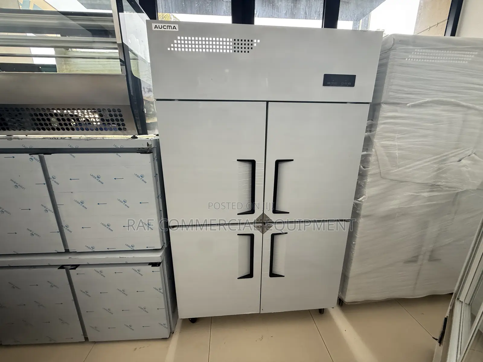 Commercial 4 Door Stainless Steel Half Freezer an Fridge