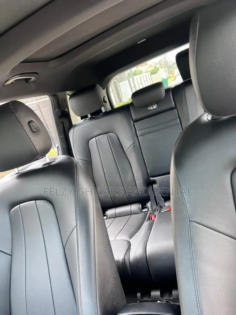 Mercedes-Benz GLB-Class GLB 250 4MATIC 2020 Blue