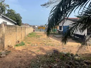100/100 Plot of Land With Old House on It at Kaneshie for Sale