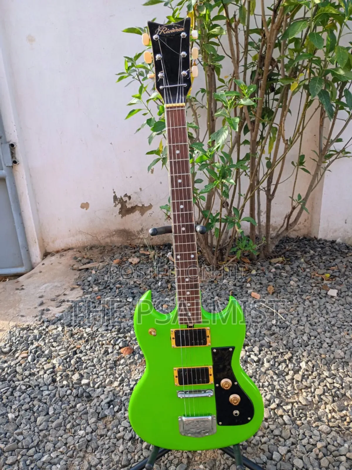 The Riviera Epiphone Vintage Lp Guitar