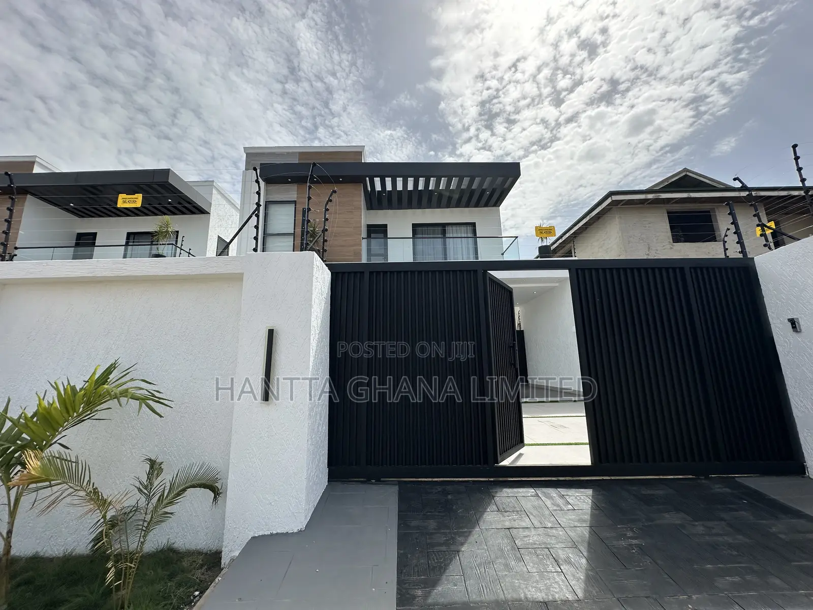 Furnished 4bdrm House in Adjiriganor, Accra Metropolitan for sale