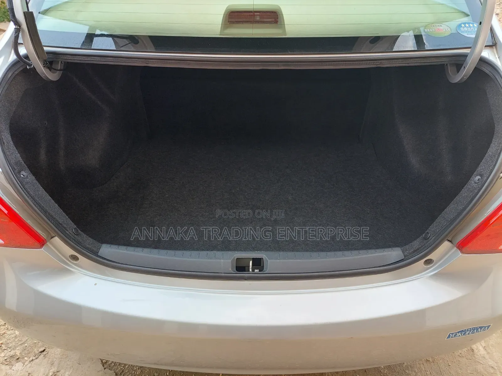Toyota Belta 2010 Silver