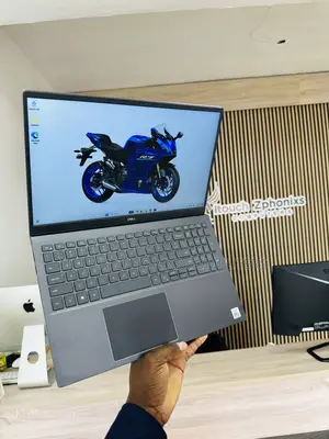 Laptop Dell Vostro 15 5568 16GB Intel Core i5 SSD 256GB