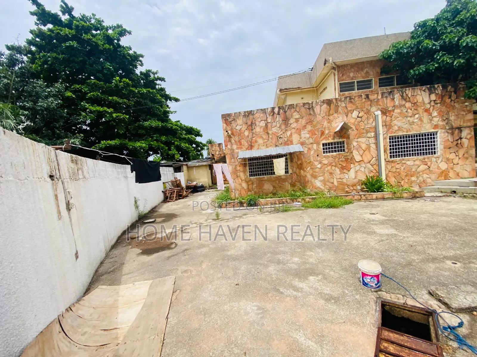 0.49 Acre Land for Sale at Dzorwulu