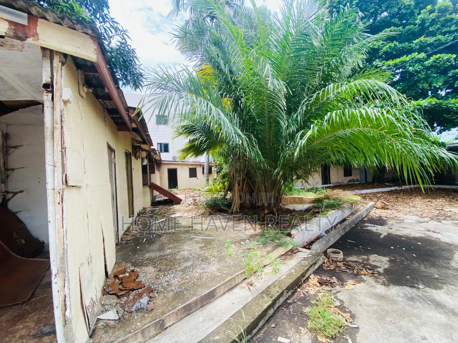 0.49 Acre Land for Sale at Dzorwulu
