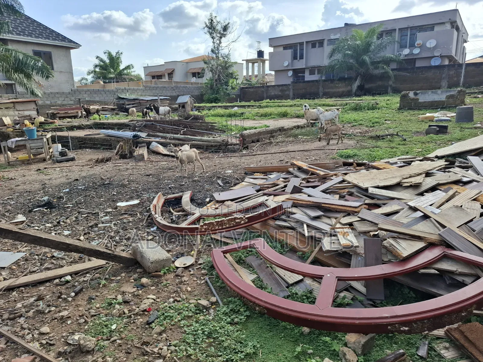 One Full Plot of Land for Sale in Ahodwo