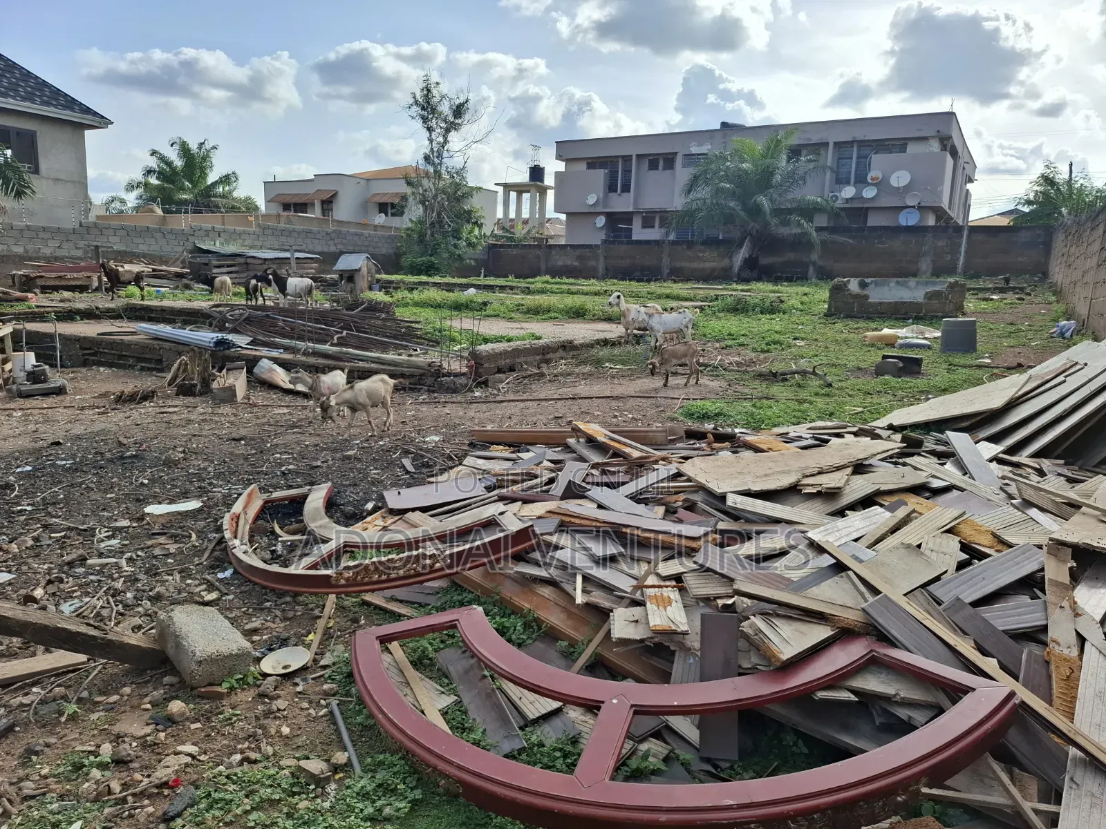 One Full Plot of Land for Sale in Ahodwo