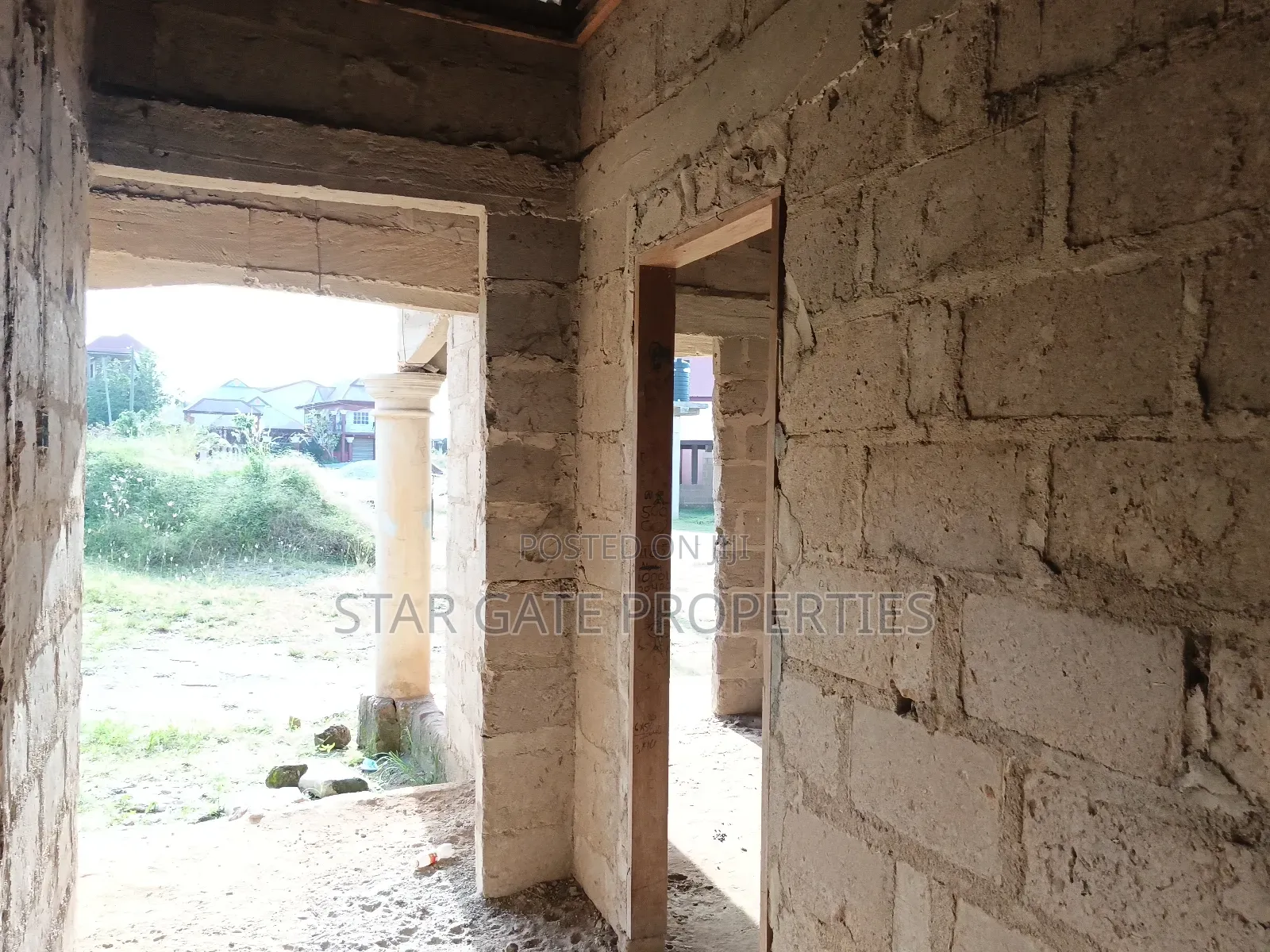 7bdrm House in Abuakwa Sepaase, Kumasi Metropolitan for sale