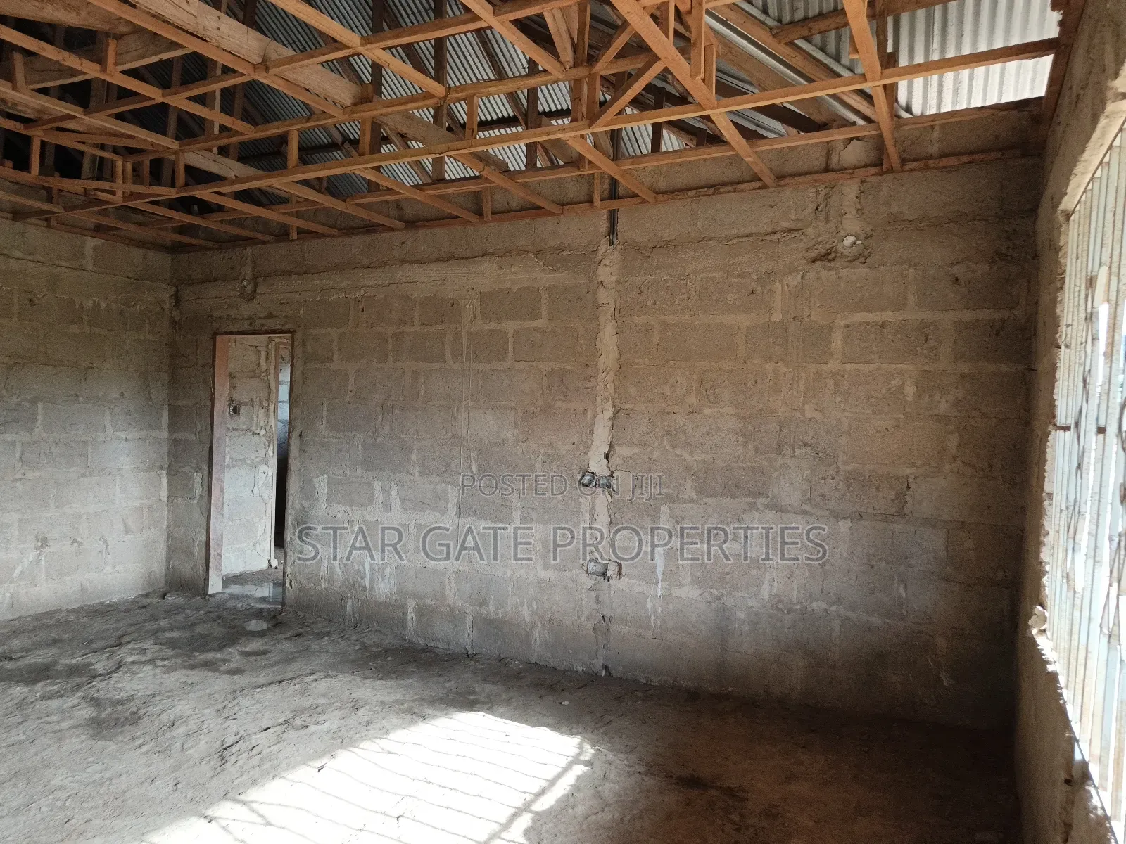 7bdrm House in Abuakwa Sepaase, Kumasi Metropolitan for sale