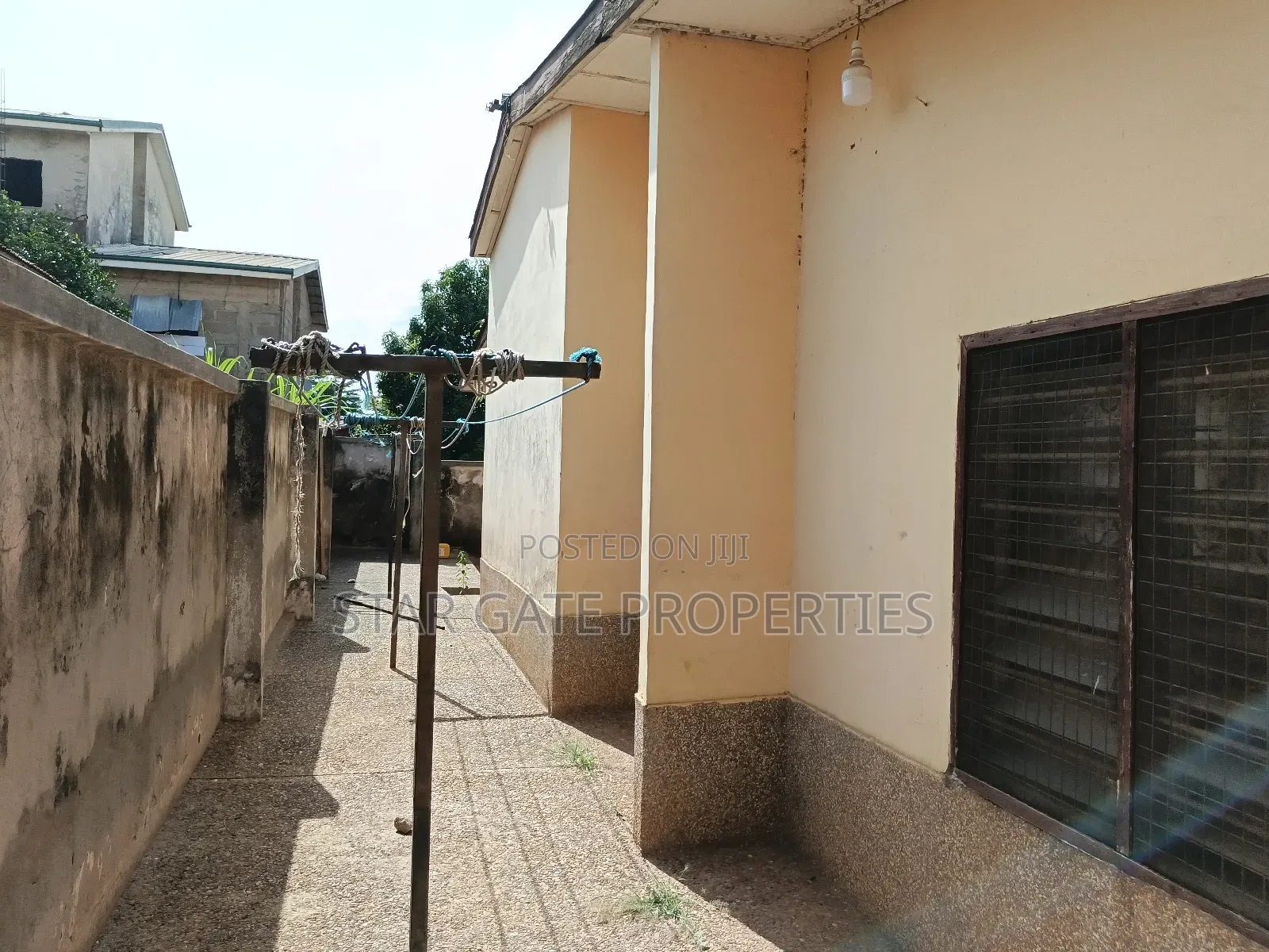 5bdrm House in Abuakwa Taabre ( 4Th, Kumasi Metropolitan for sale