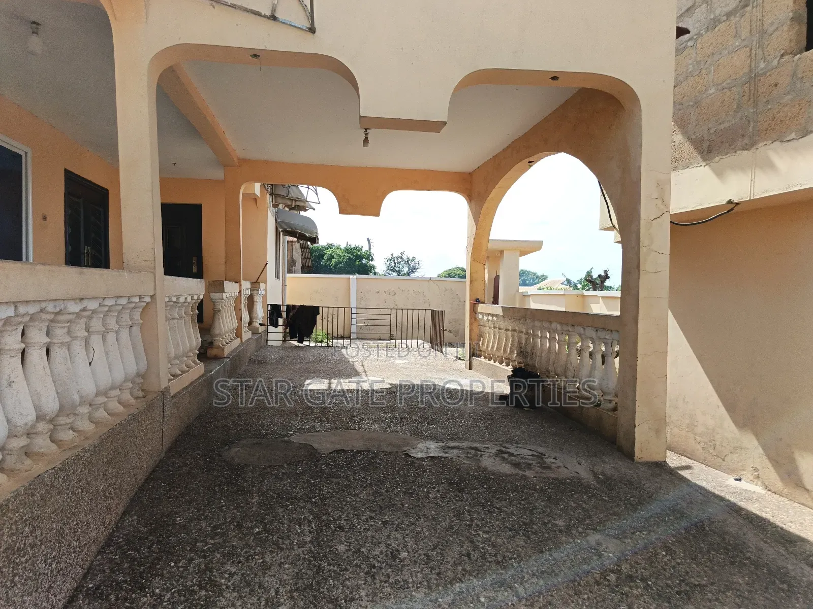 5bdrm House in Abuakwa Taabre ( 4Th, Kumasi Metropolitan for sale