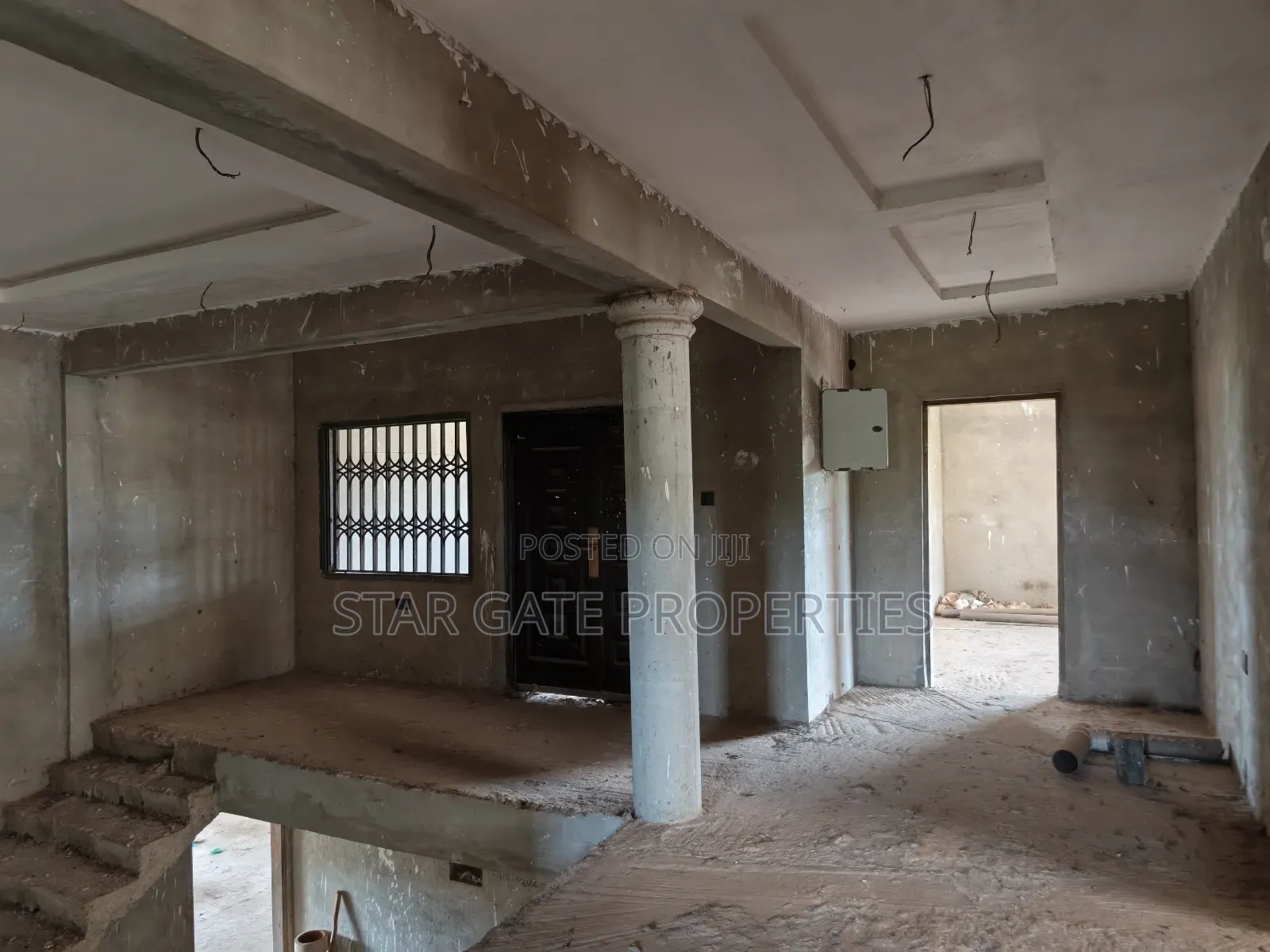 7bdrm House in Tanoso Boaso., Kumasi Metropolitan for sale