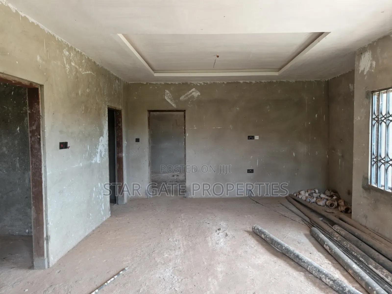 7bdrm House in Tanoso Boaso., Kumasi Metropolitan for sale