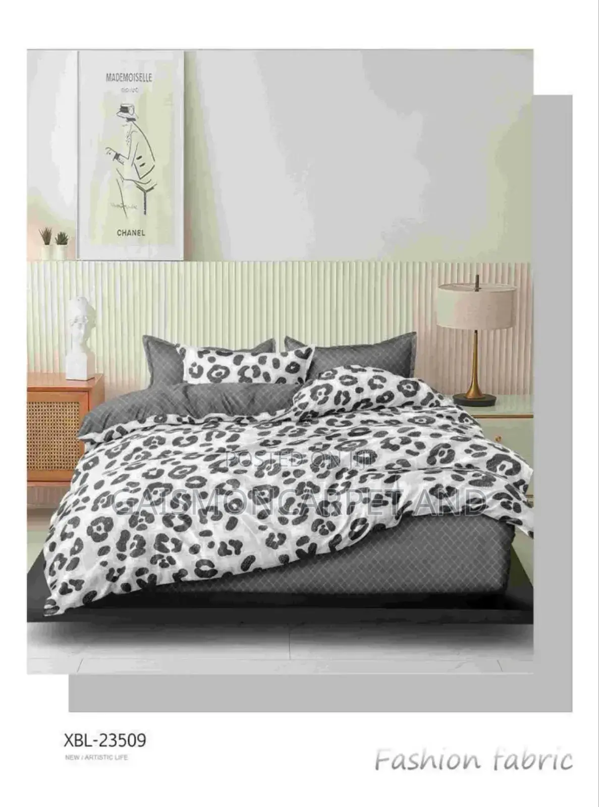Comfortable Bedroom and Hotel Duvet