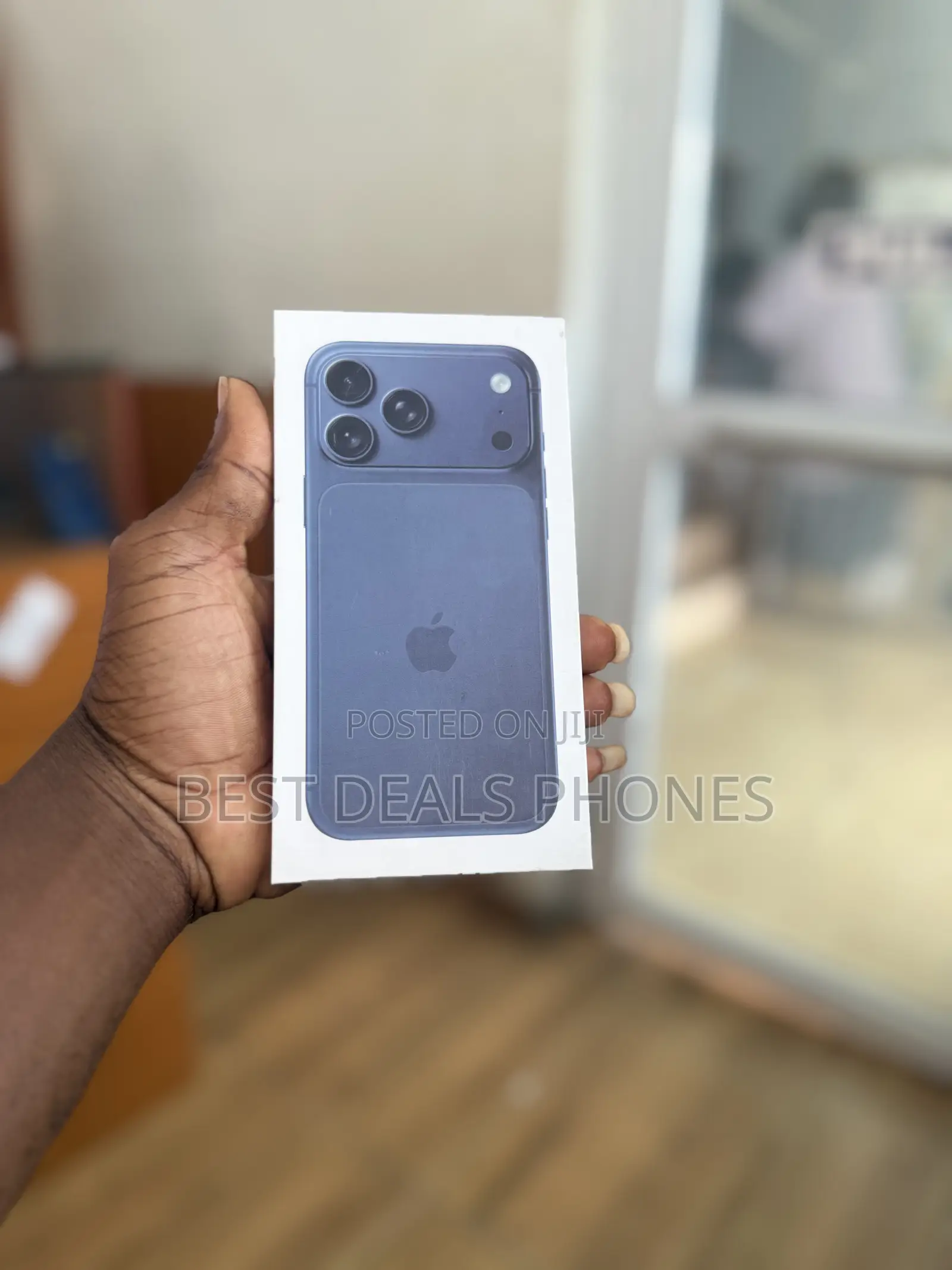 New Apple iPhone XR 128 GB Blue