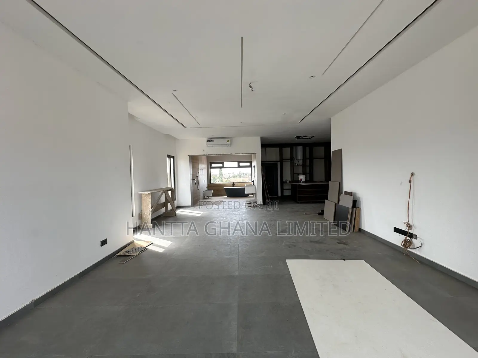 4bdrm House in Adjiriganor, Accra Metropolitan for sale