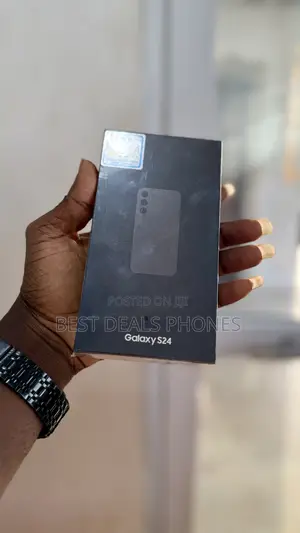 New Samsung Galaxy S24 128 GB Gray
