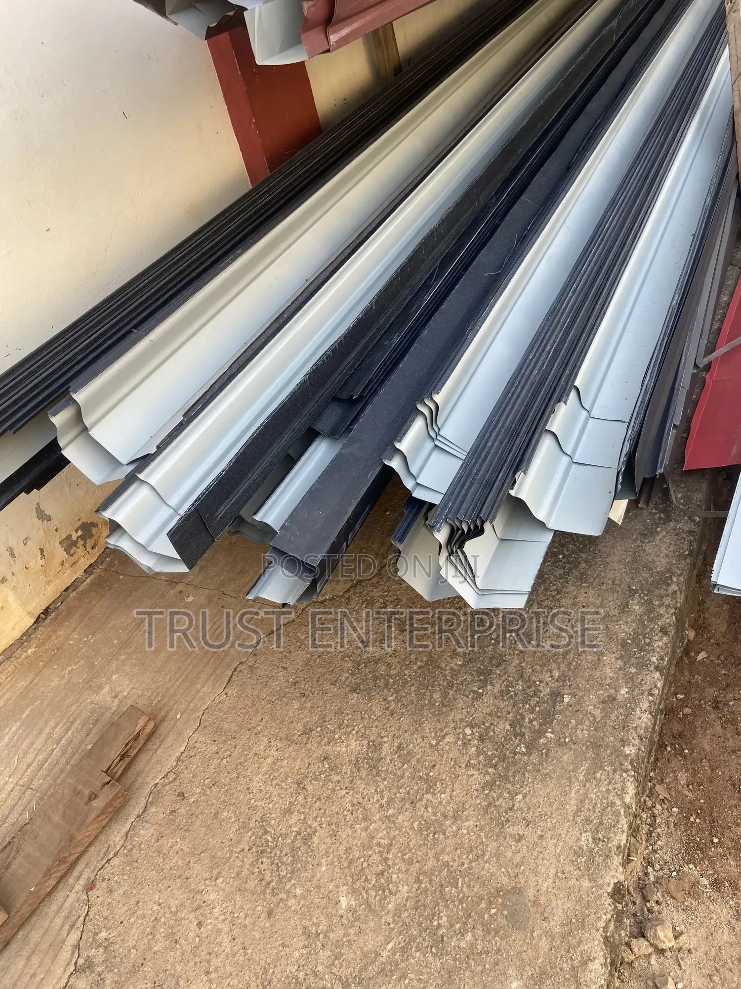 Rain Gutters and Rain Caps (Wholesale)