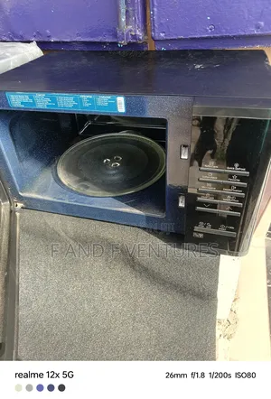 Unbox Samsung Digital Microwave 23l- Uk