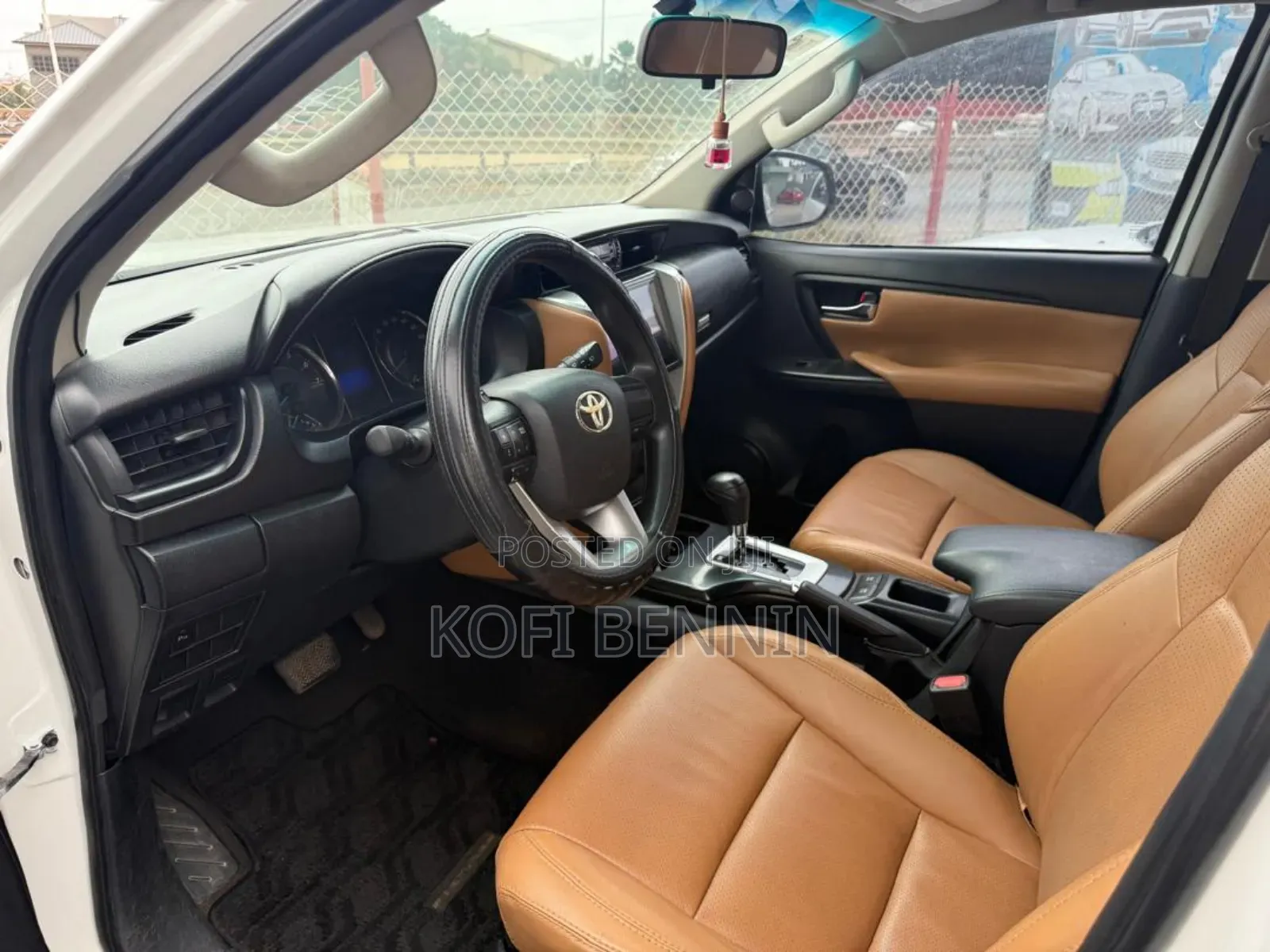Toyota Fortuner 2.7 AWD 2018 White