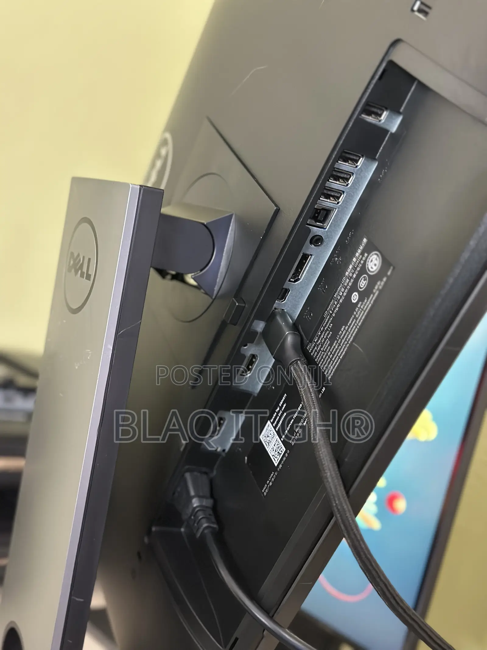 Dell 24 Inches Full Hd Ips Monitor