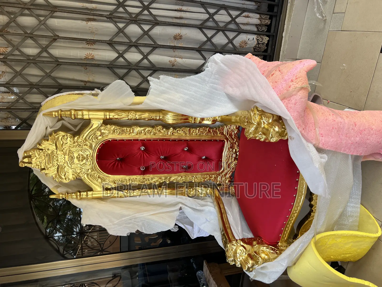 Brand New Single Royal Chair