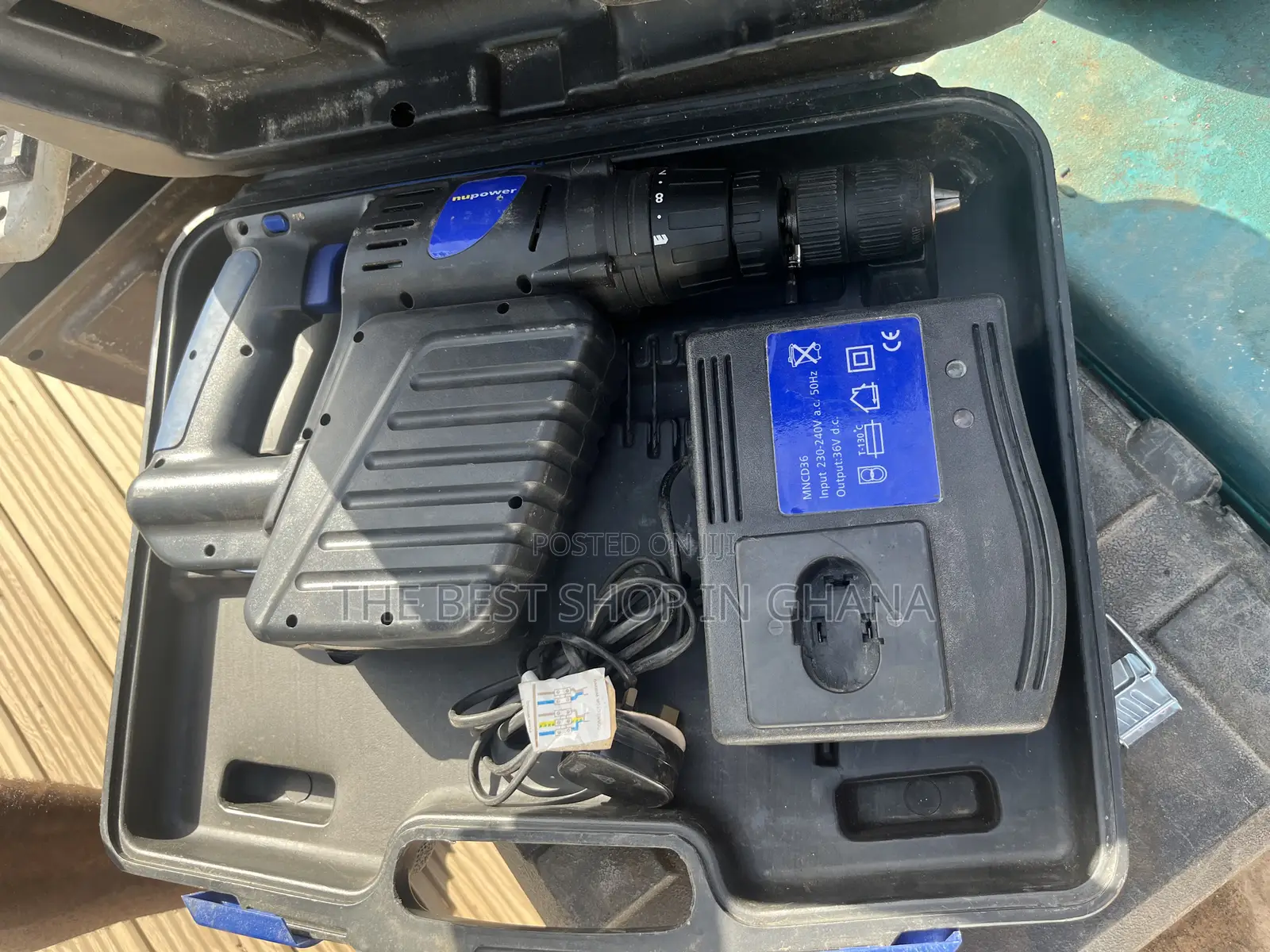 36v Cordless Drill and Screwdriver Set , Works but Has Weak Battery