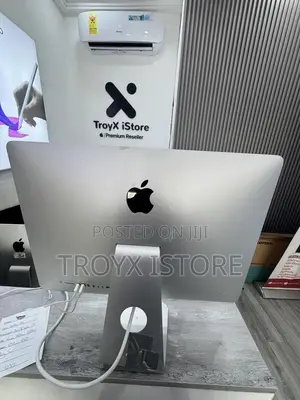 Desktop Computer Apple iMac 8GB Intel Core i5 SSD 256GB