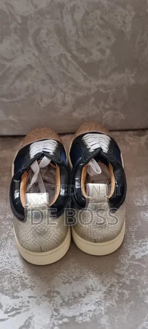 Original Christain Louboutin Retero Men