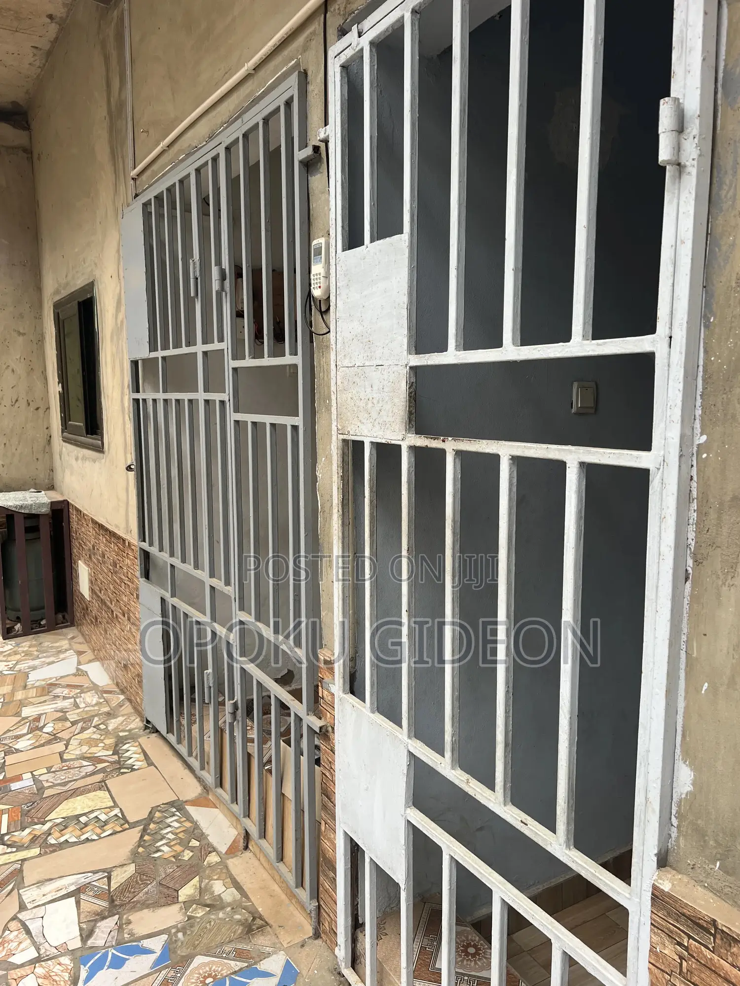1bdrm Room & Parlour in Canada, Olebu for rent