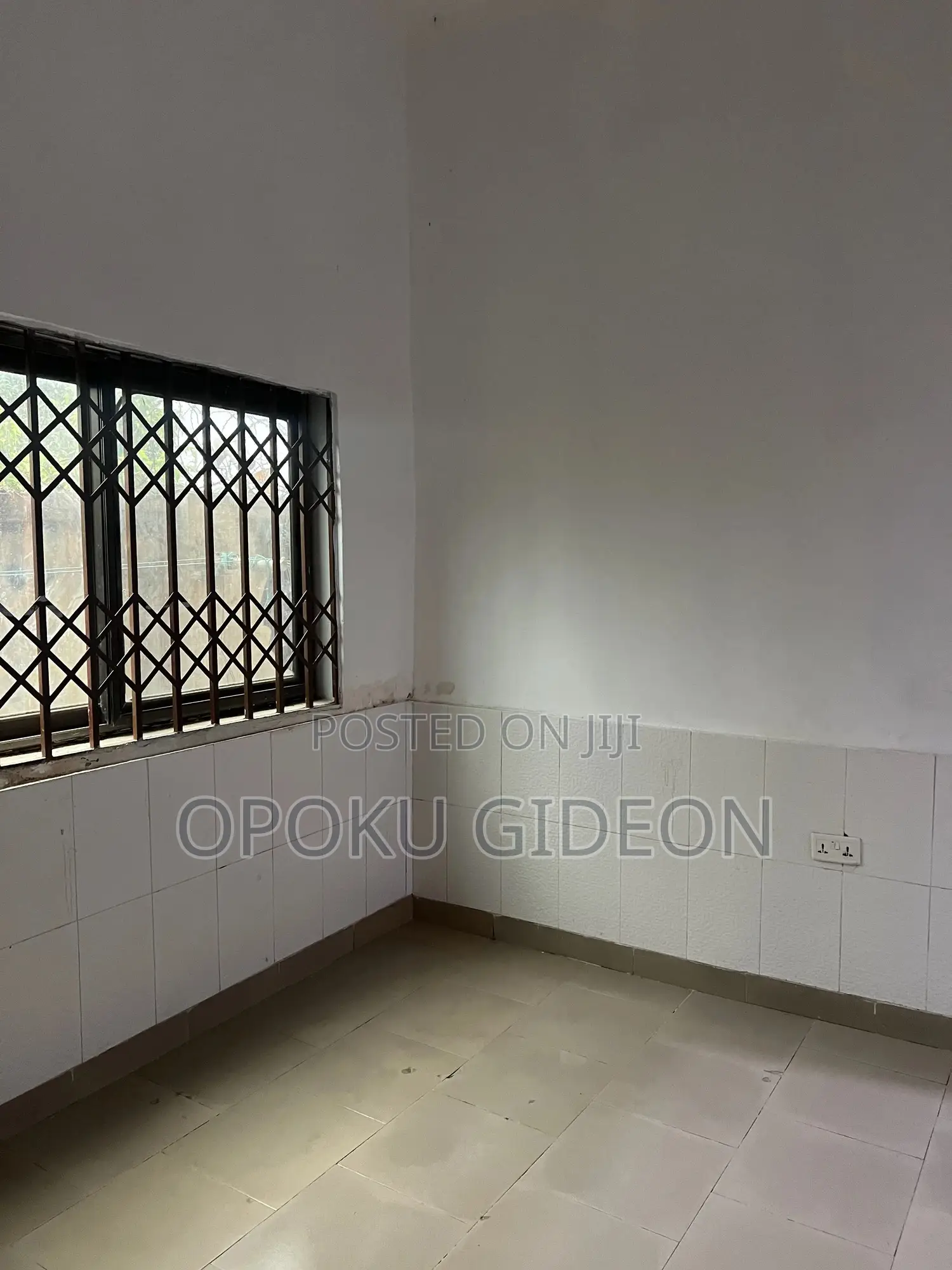1bdrm Room & Parlour in Canada, Olebu for rent
