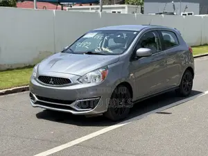 Mitsubishi Mirage SE 2020 Gray