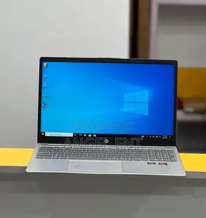 Laptop HP 15 8GB AMD Ryzen 5 SSD 512GB