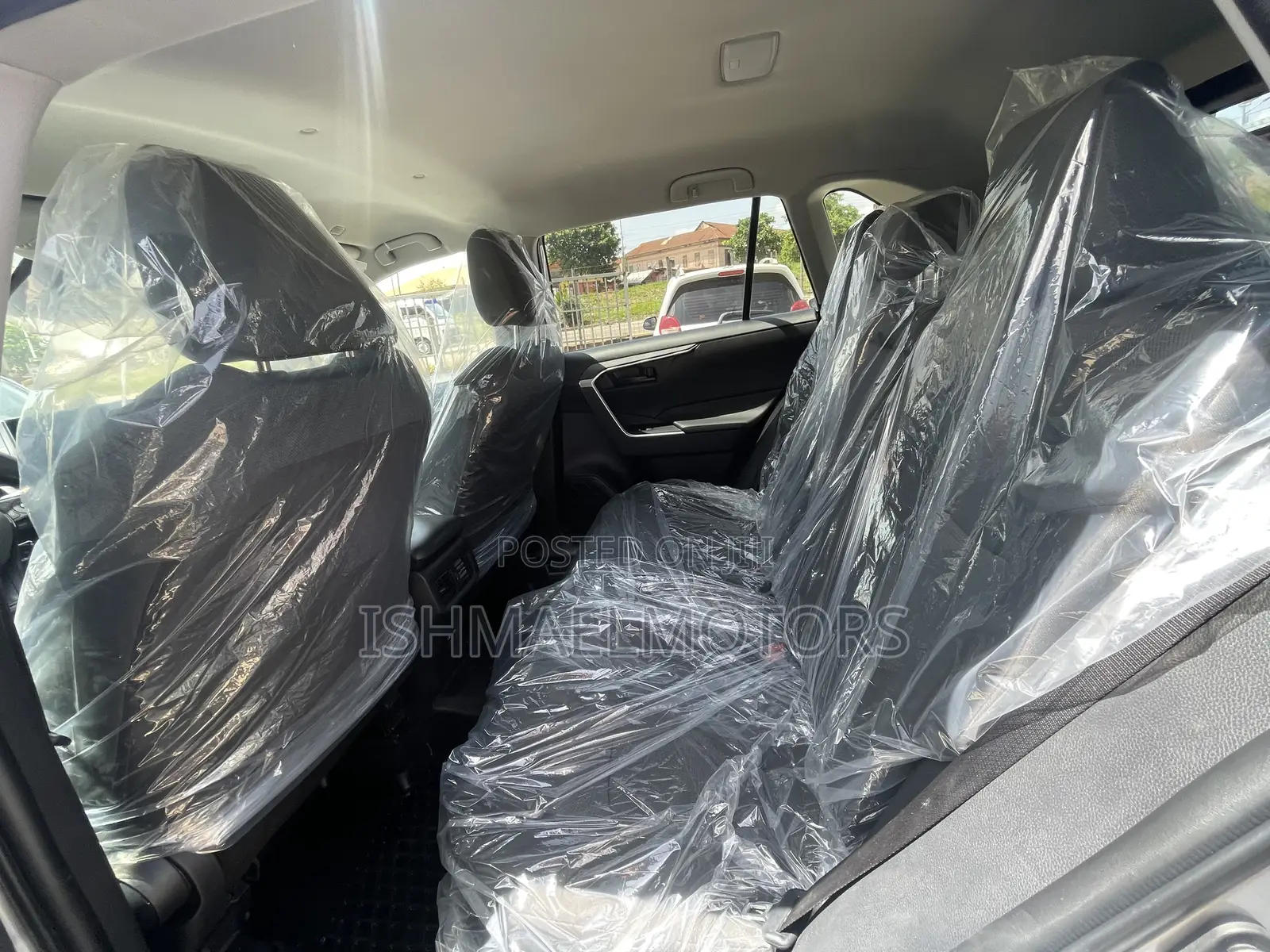 Toyota RAV4 2025 Silver