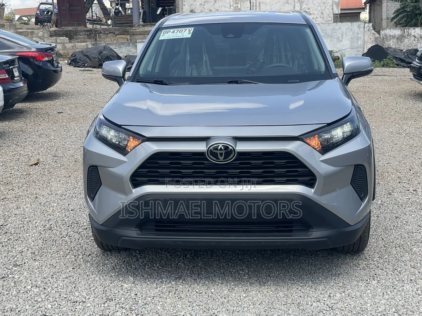 Toyota RAV4 2025 Silver