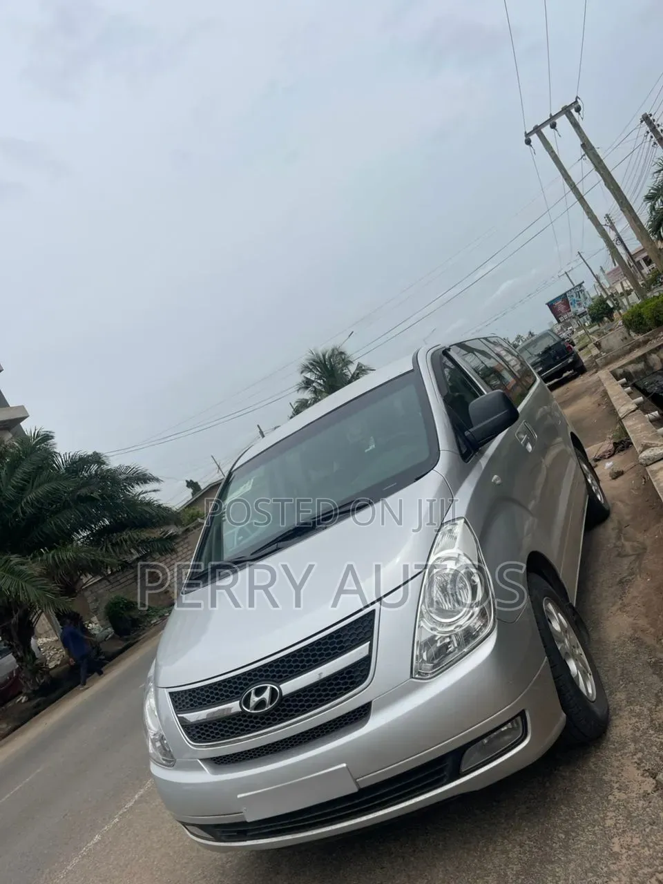 Hyundai Starex 2015 Silver