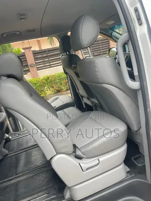 Hyundai Starex 2015 Silver