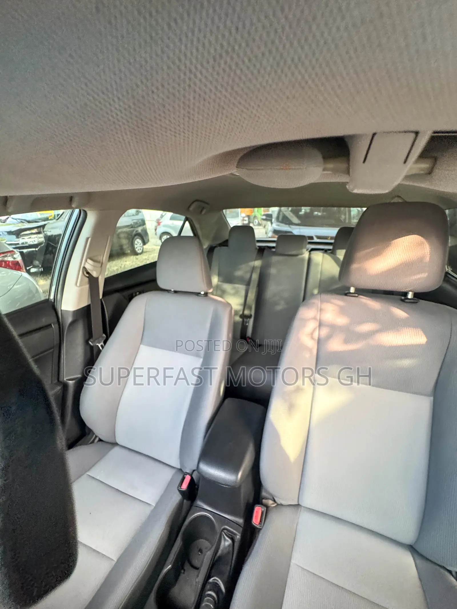 Toyota Corolla LE 4dr Sedan (1.8L 4cyl CVT) 2017 Gray