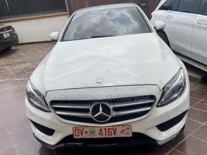 Mercedes-Benz C300 2020 White