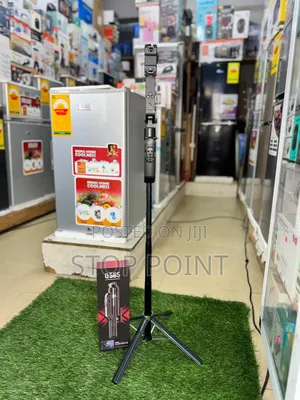 Ai Tracking Selfie Stick and Tripod 5+ Feet