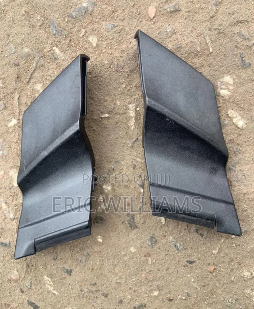 Toyota Yaris 2008 Cowl