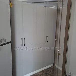 Glossy 4 Door Double Wardrobe 160x55x200cm G-44-Ch