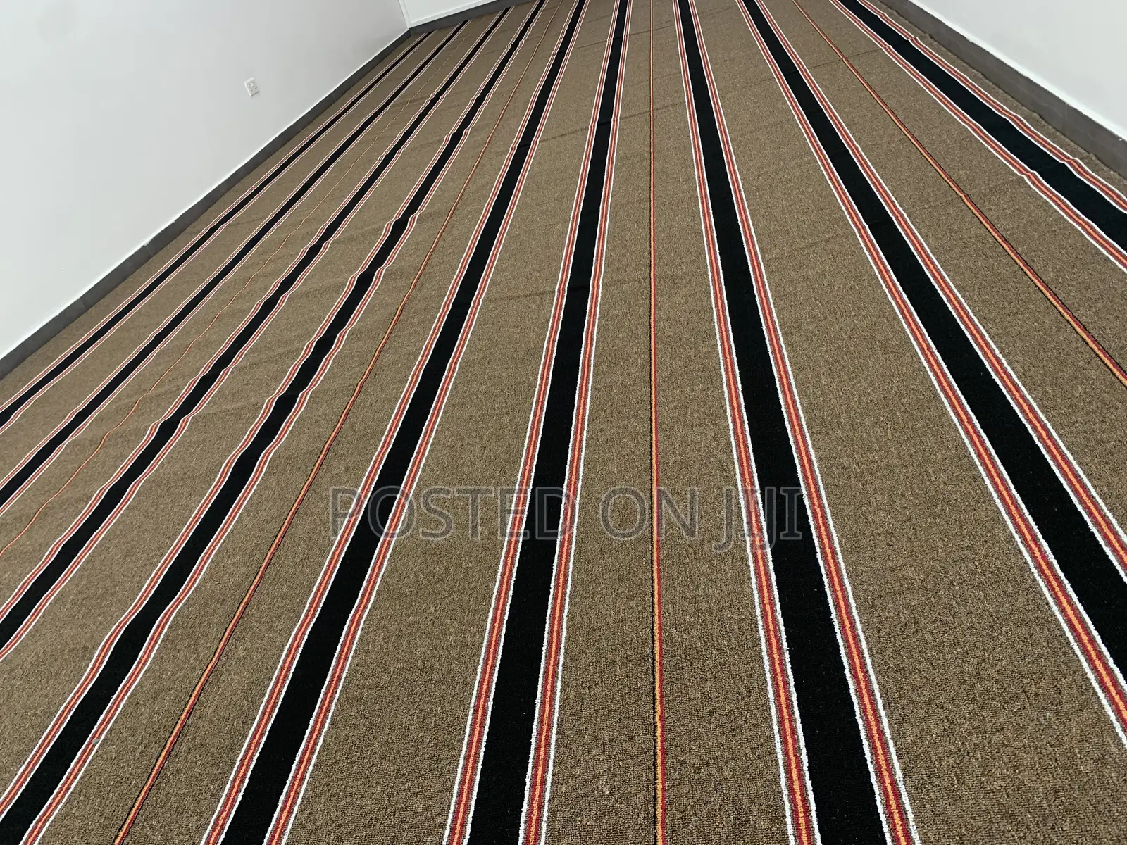 Wall to Wall Carpet