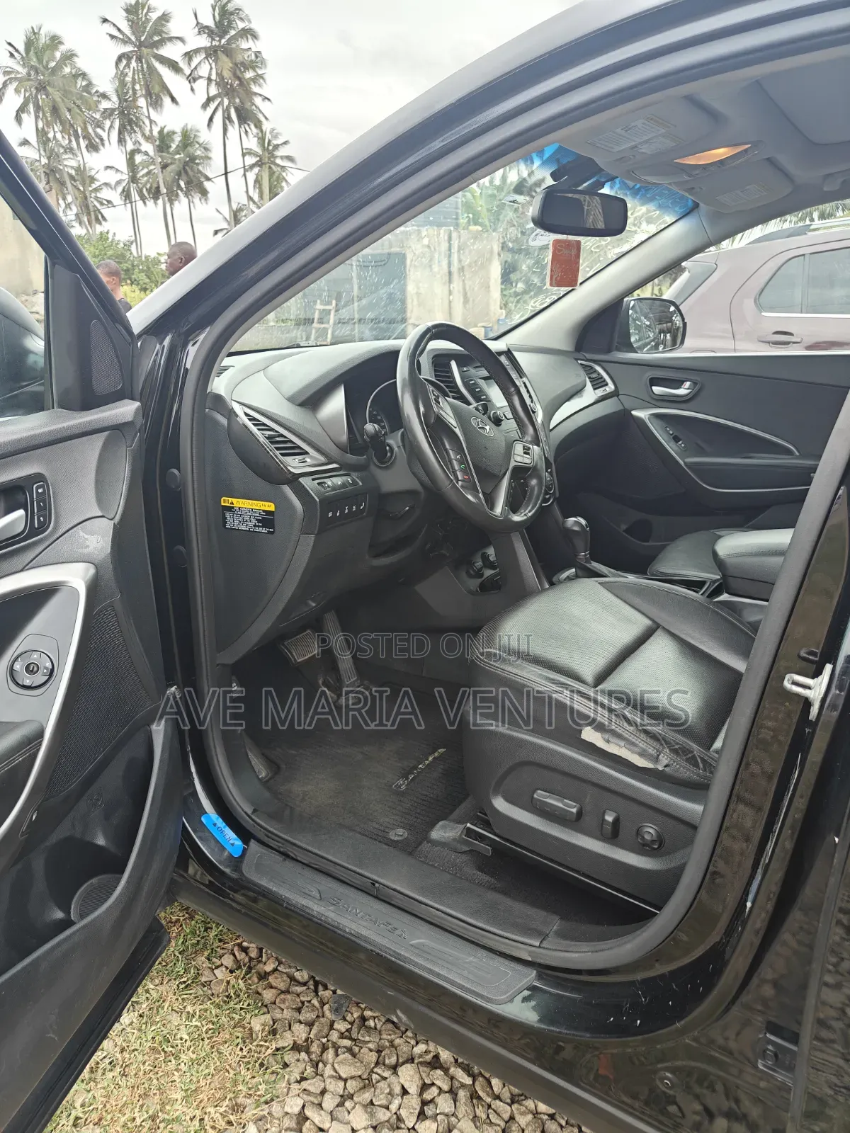 Hyundai Santa Fe Limited 4dr SUV AWD (3.3L 6cyl 6A) 2015 Black