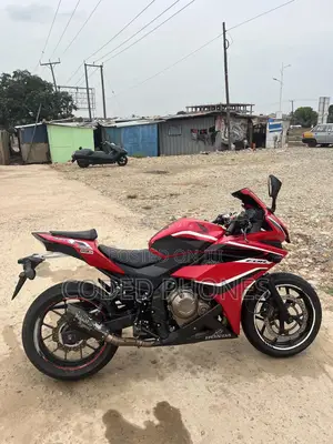 Honda CBR 2018 Red